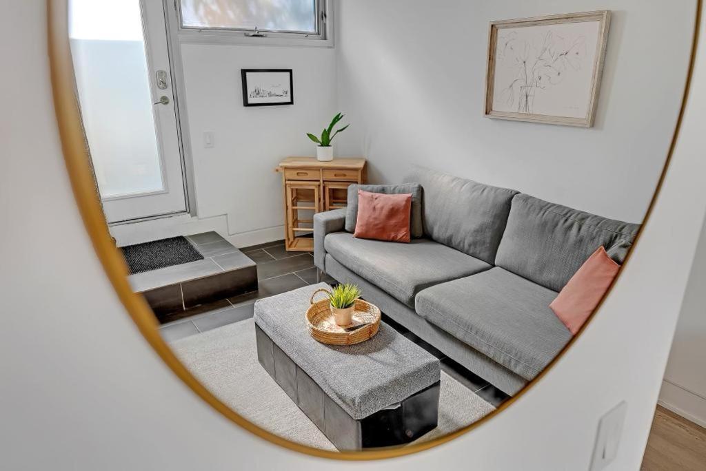 Suite In The Heart Of Downtown Toronto Exterior foto